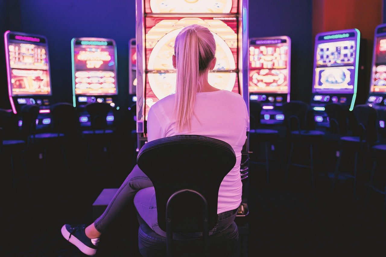 Live casino dengan dealer sungguhan di ilearn unand